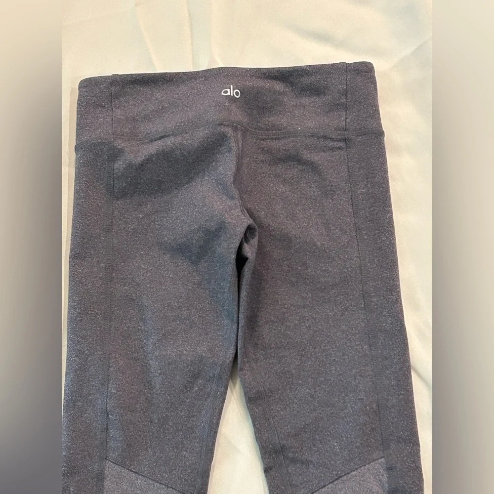 ALO Yoga Gray Ribbed Panel Leggings